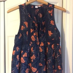 Cute Swing Top Melrose and Market